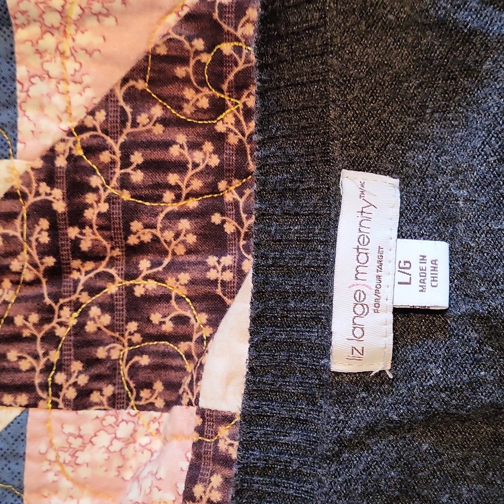 EUC Liz Lange Dark Gray Size Large Maternity Top - Picture 3 of 6
